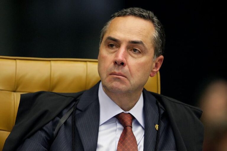 Ministro Luís Roberto Barroso revoga suspensão do piso nacional da enfermagem. Foto: Divulgação